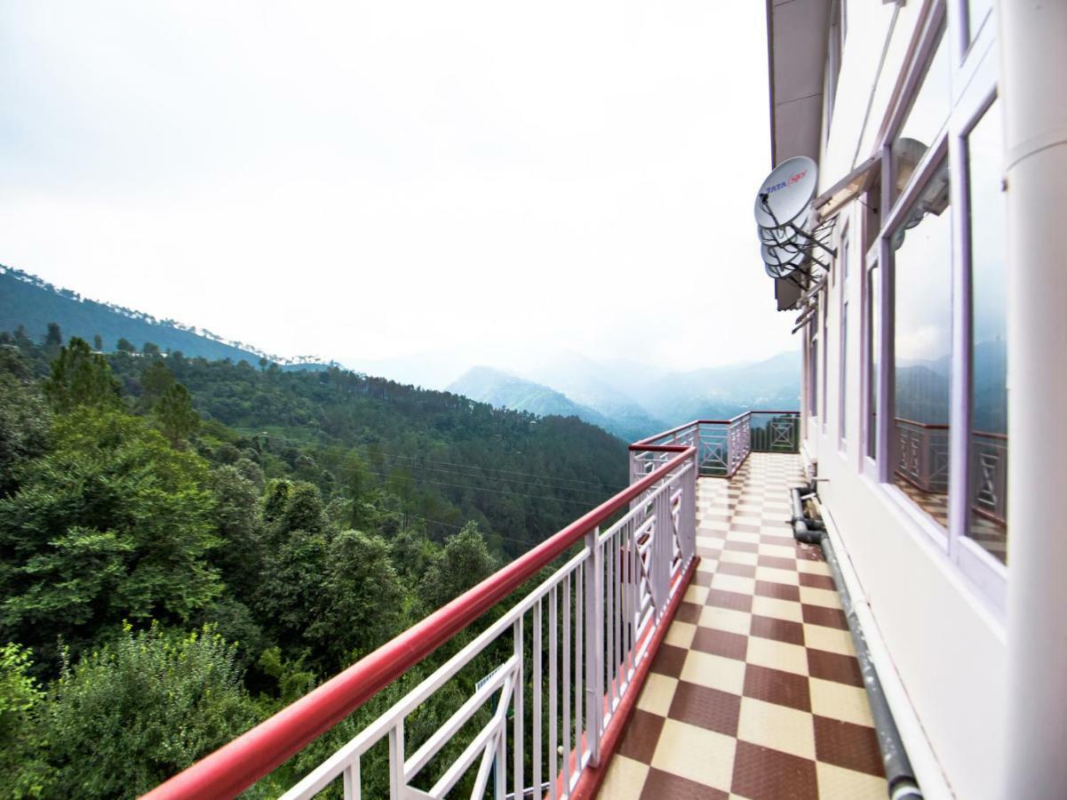 Oyo 45320 Hotel Mars Agartala Bagian luar foto